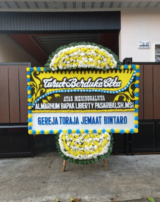 Papan Bunga Duka di Polanharjo